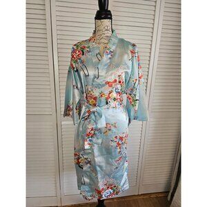 Light Blue Floral Japanese Kimono Robe 3/4 length size 42